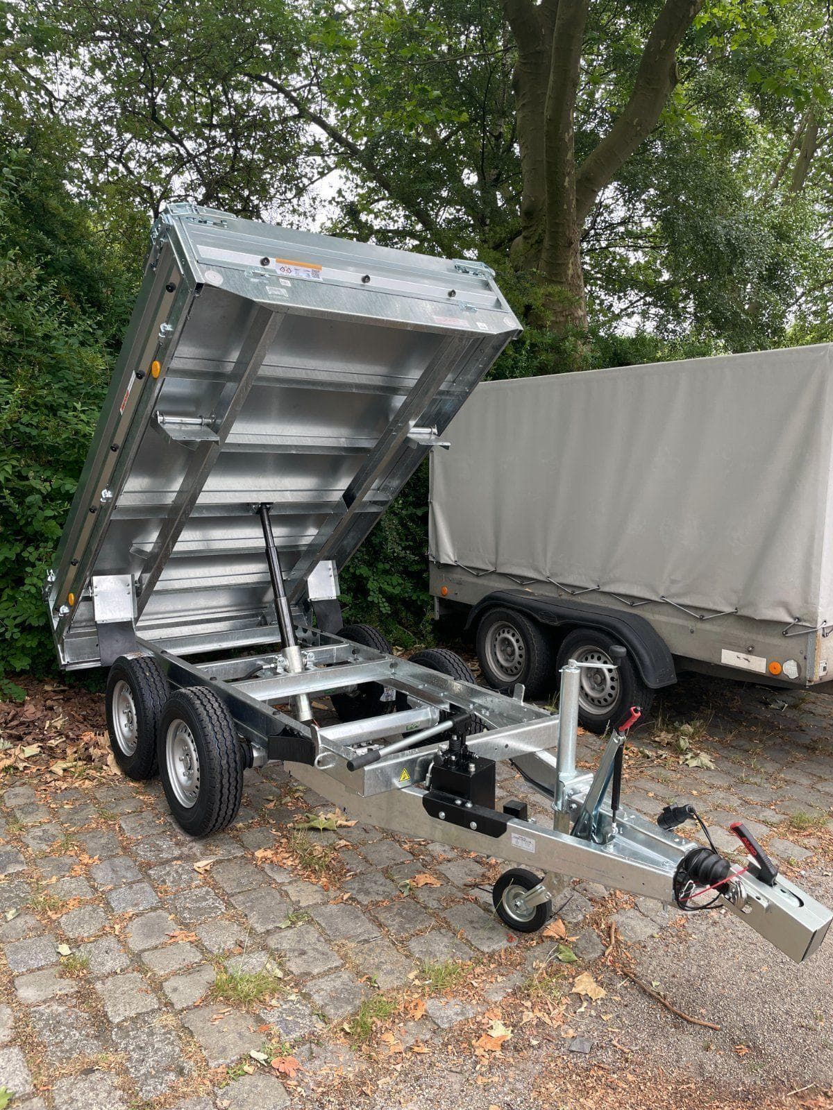 ZU VERMIETEN - Rückwärtskipper kipper anhänger 2100Kg Nutzlast