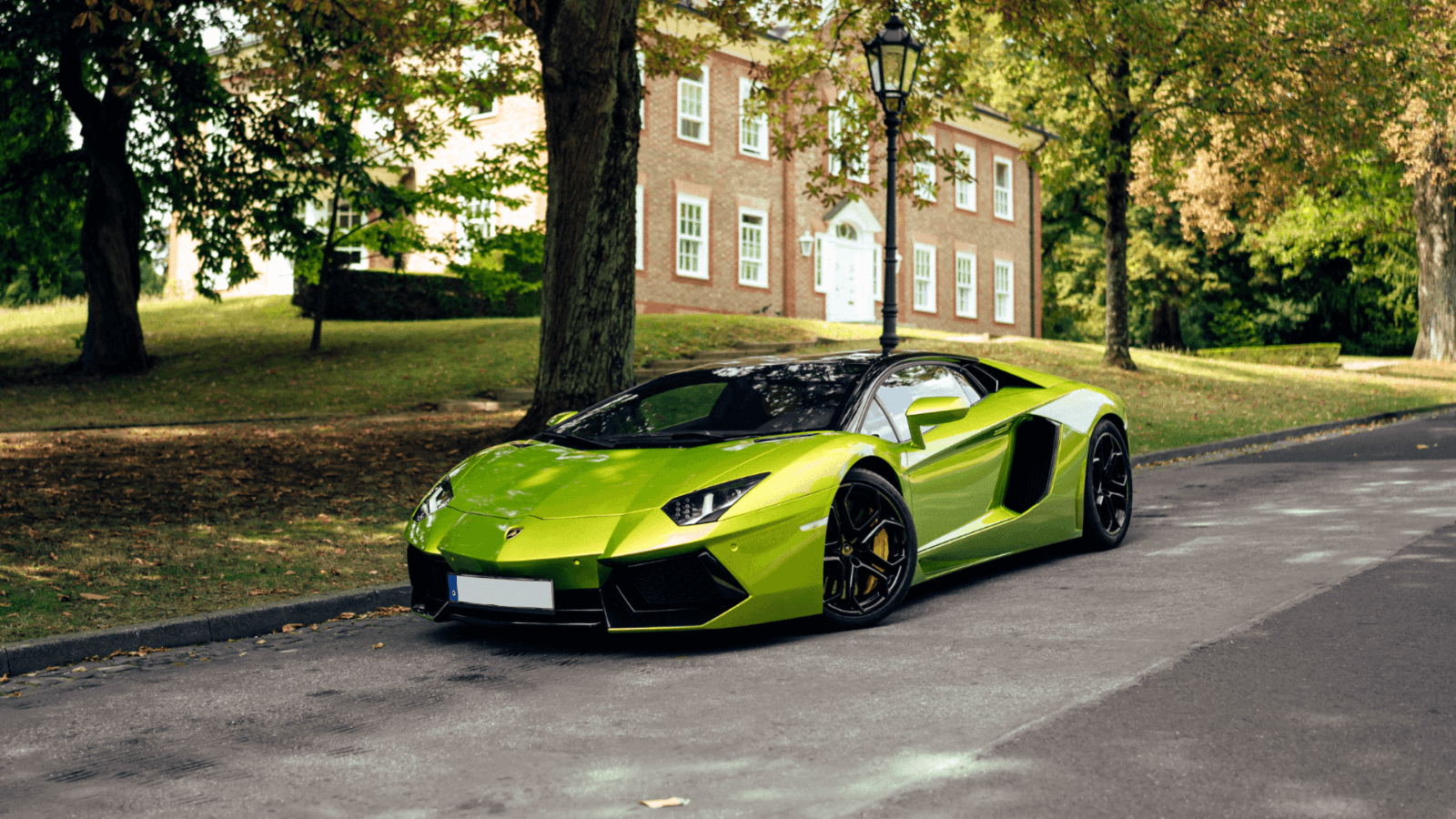 Lamborghini Aventador mieten - Sportwagen