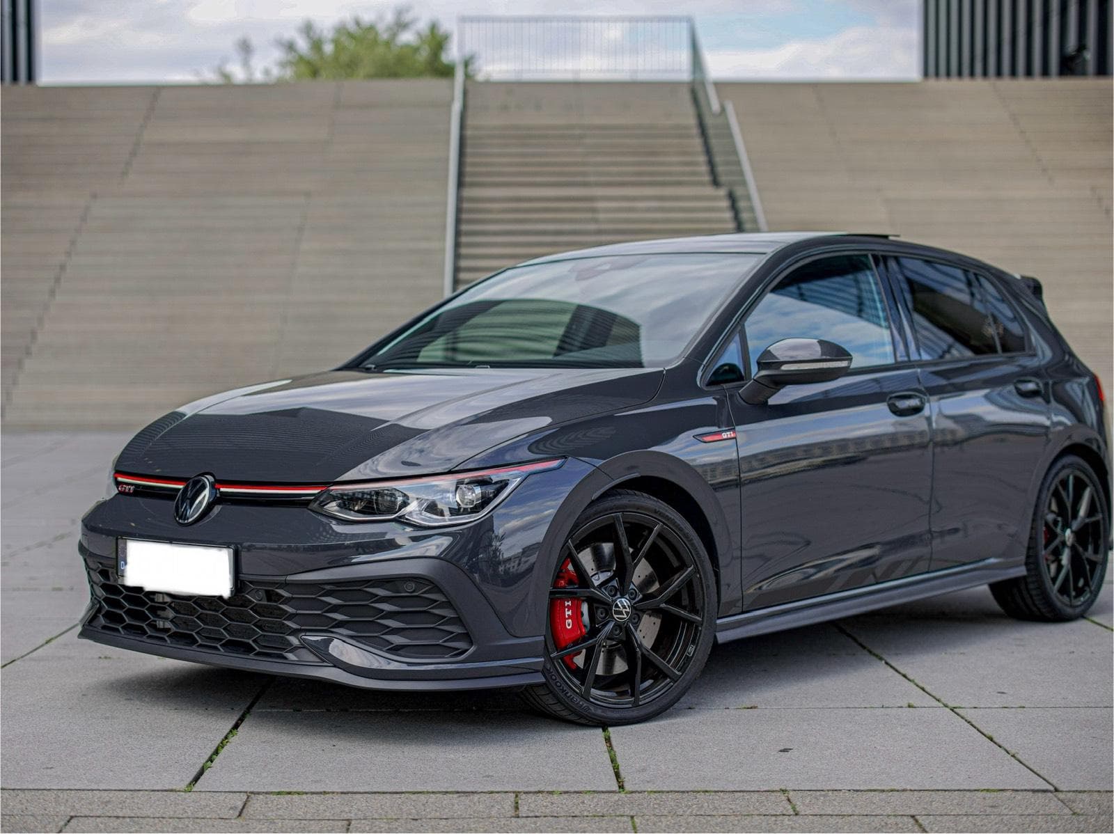 VW GOLF 8 GTI CLUBSPORT Fahren Mieten/Hochzeitsauto AMG/RS