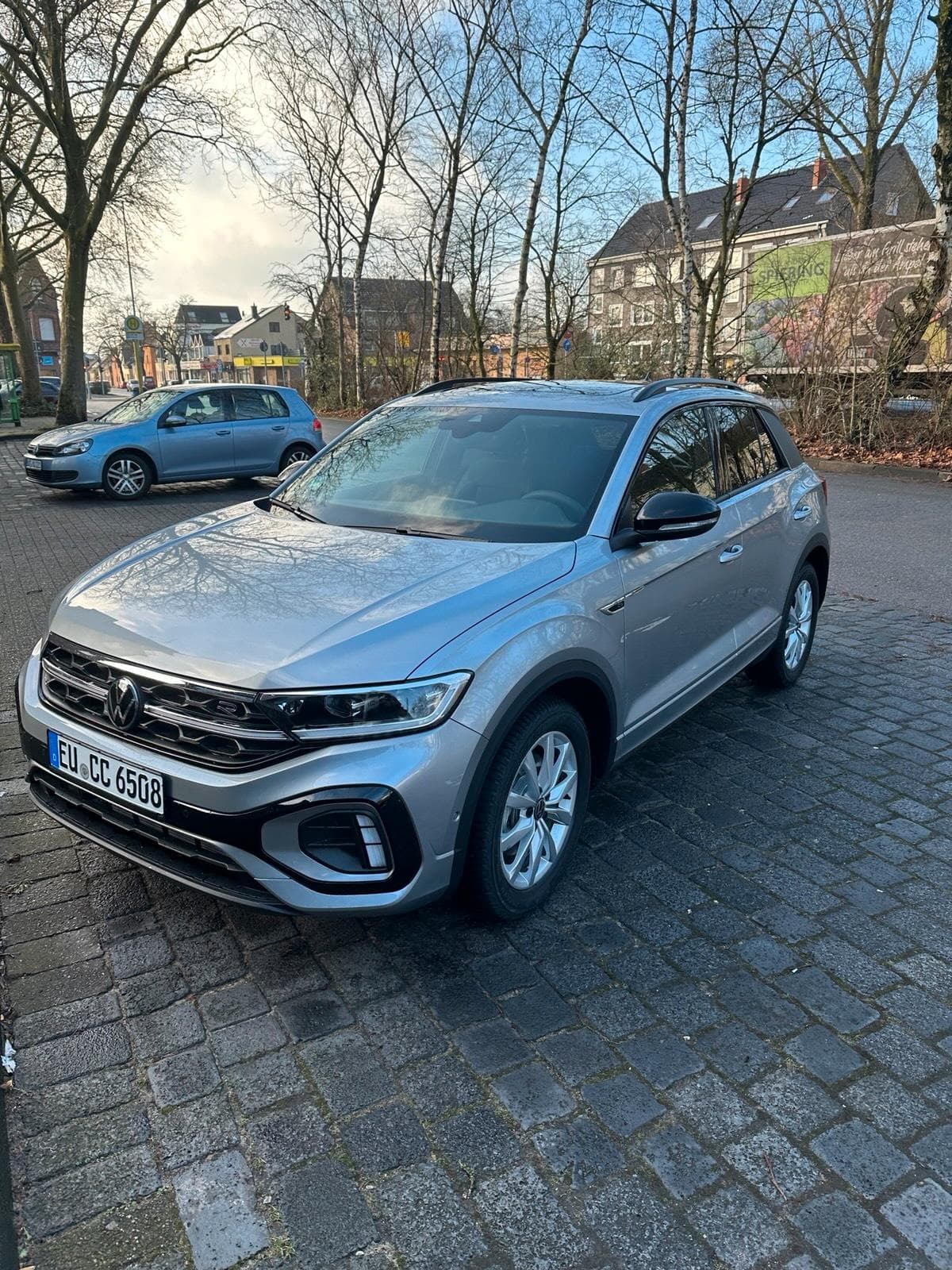 Auto mieten - VW T-Roc - Autovermietung